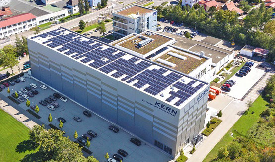 Geothermie und Photovoltaik bei KERN Büro- und Lagergebäude von KERN mit nachhaltiger Energieversorgung durch Geothermie und Photovoltaik